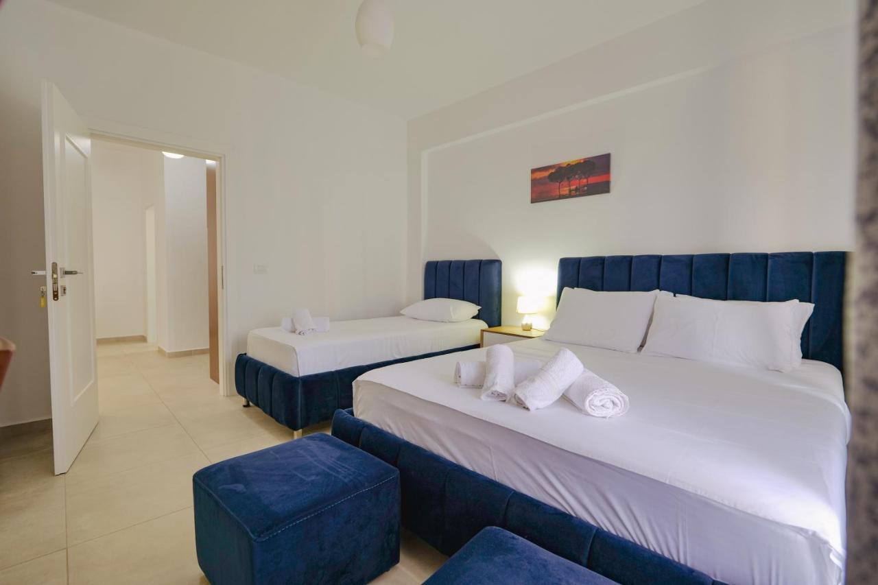 Violeta Apartments Ксамил Экстерьер фото
