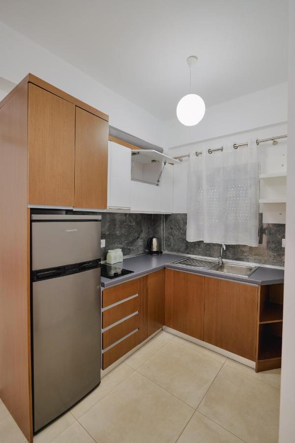 Violeta Apartments Ксамил Экстерьер фото