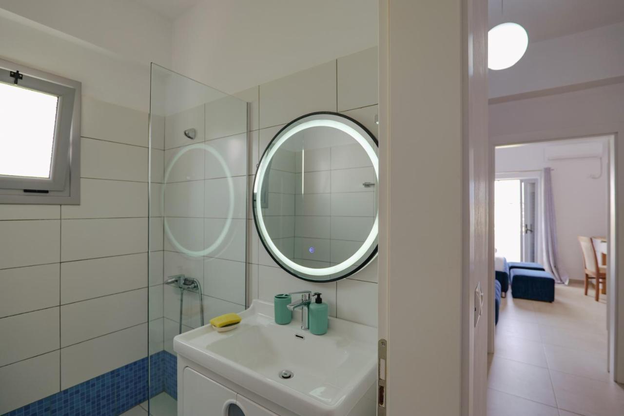 Violeta Apartments Ксамил Экстерьер фото